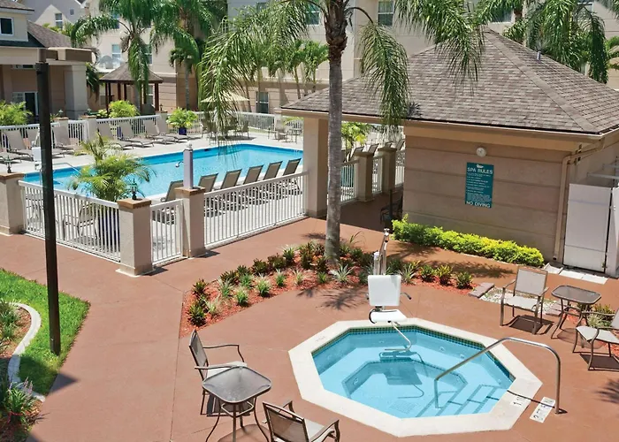 Homewood Suites By Hilton Fort Myers